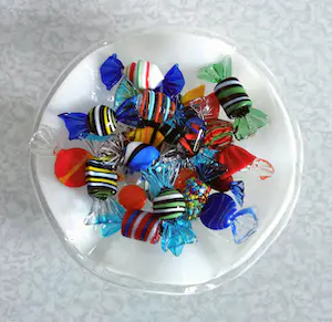 Seguso - 24x Murano Glas Snoepjes / Bonbons / Sweets - Vintage Kunst Venetië kopen? Bied vanaf 70!