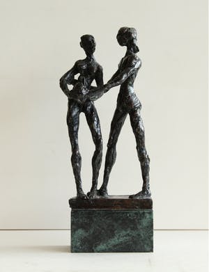 Inka Klinckhard - Bronzen beeld: Adam en Eva met appel, jaar onbekend kopen? Bied vanaf 200!