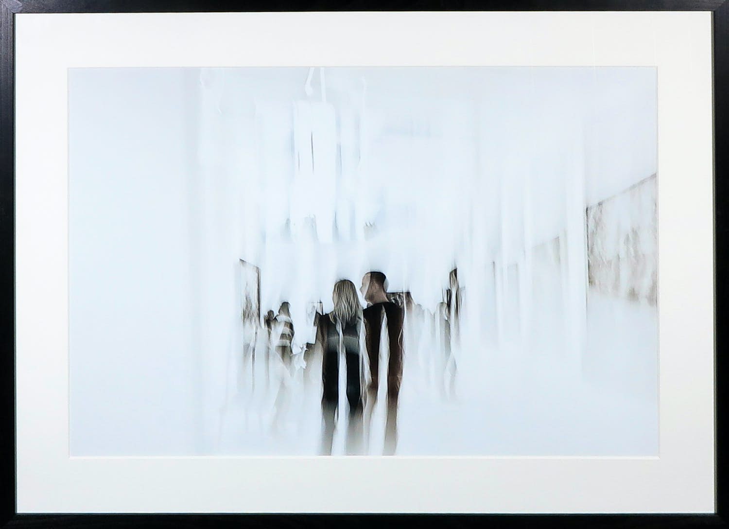 Gisella Klein - Foto, At the museum III - Ingelijst kopen? Bied vanaf 50!