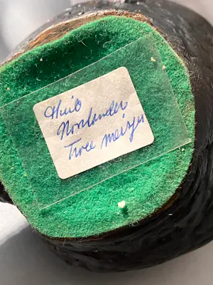 Huib Noorlander - Twee meisjes kopen? Bied vanaf 189!