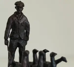 Piet Brouwer - metalen sculptuur | 'n Gaanzendriewer' | 1997 kopen? Bied vanaf 450!