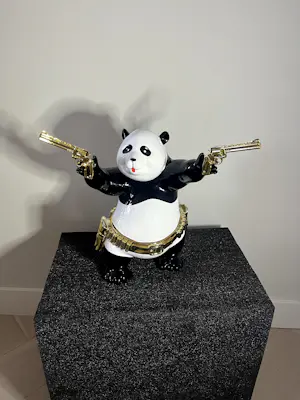 Diederik Van Apple - Street Panda gold – Guns Up! kopen? Bied vanaf 350!