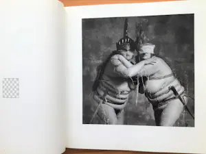 Erwin Olaf - CHESS MEN - 1e Druk - 1988 - Amsterdam - Paperback - ALS NIEUW kopen? Bied vanaf 75!