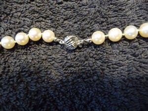 parelketting met 14krt witgoud slotje (60 cm) kopen? Bied vanaf 65!