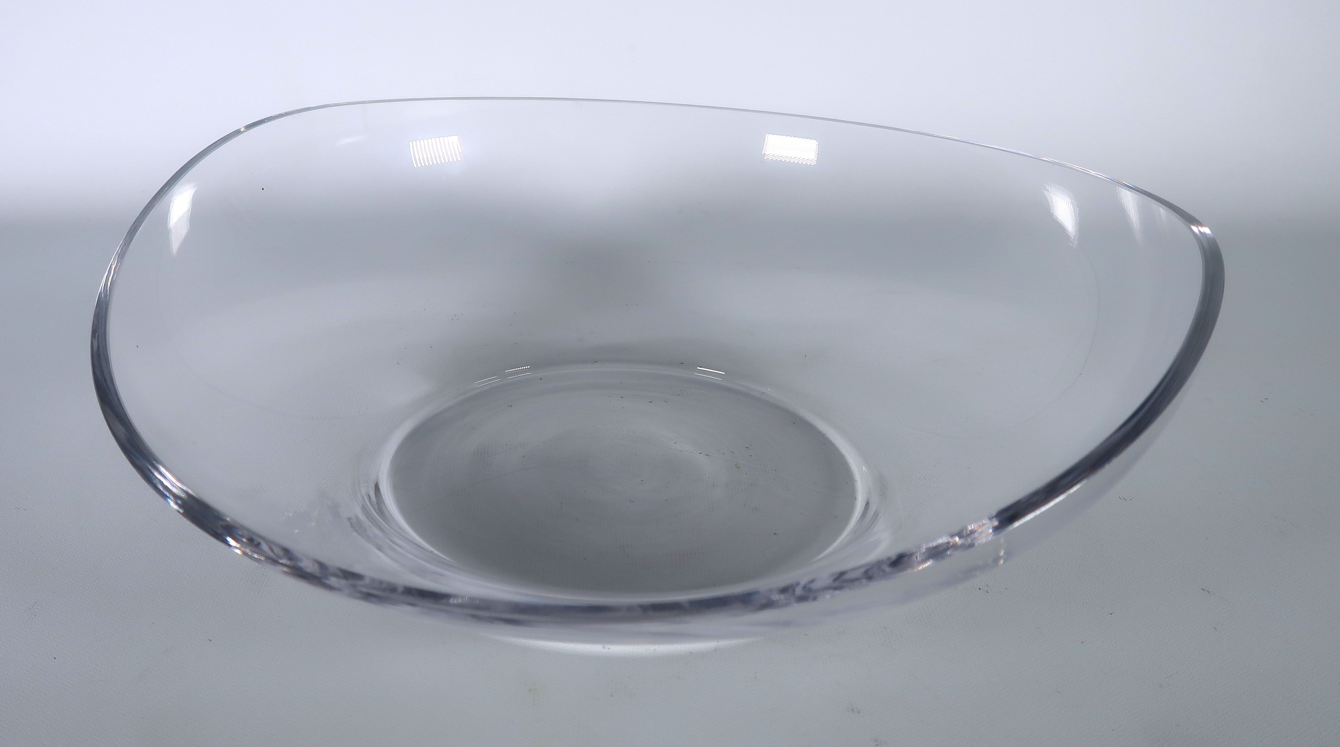 Novy Bor - Glas, Twee schalen kopen? Bied vanaf 1!