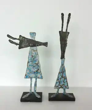 Zihong Zhang - Dancing with my shadow I en II (Brons) verkauft für € 270!