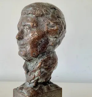 Tony van de Vorst - Portret buste kopen? Bied vanaf 450!