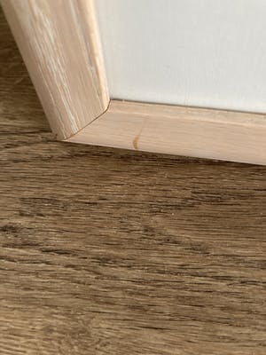 Marcel Schellekens - Kleurenlitho ‘Twee Stoelen’ kopen? Bied vanaf 120!