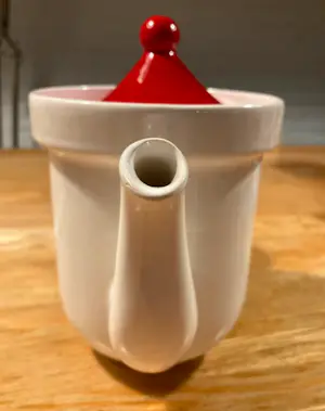 Potterie De Driehoek - Potterie De Driehoek, Huizen, Theepot – Cor van Tricht – model Laren – jaren 70 kopen? Bied vanaf 35!