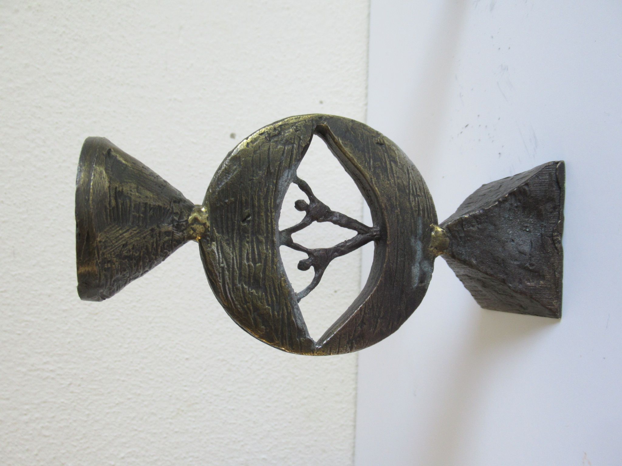 Corry Ammerlaan - Bronzen kaarsentandaard kopen? Bied vanaf 1!