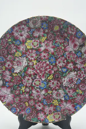 Niet of onleesbaar gesigneerd - Prachtige Antieke Chinese Fam Rose Schotel (ca 1900) kopen? Bied vanaf 1!