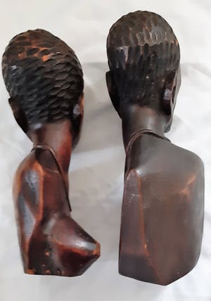 Niet of onleesbaar gesigneerd - Congo figuren x 6 kopen? Bied vanaf 10!