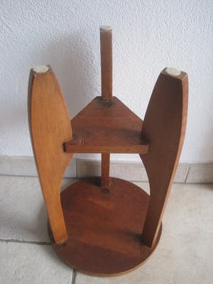 Curiosa - Amsterdamse School bijzettafel, plantentafel of kruk. kopen? Bied vanaf 75!