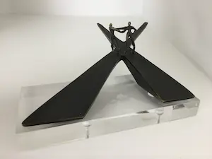 Corry Ammerlaan - Sculptuur “ OP SCHEIDING VAN WEGEN “ kopen? Bied vanaf 1!
