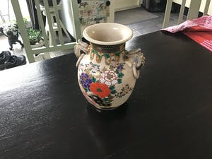Niet of onleesbaar gesigneerd - Chinese vaas. kopen? Bied vanaf 1!