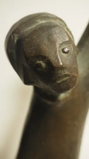Kurt Lehmann - Kurt Lehmann Bronze Skulptur - Kleiner Knabe mit erhobenem Arm kopen? Bied vanaf 550!