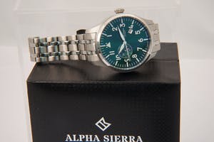 1940 - Robuust edelstalen horloge Alpha Sierra AMS02 - Limited edition - GROEN! kopen? Bied vanaf 170!
