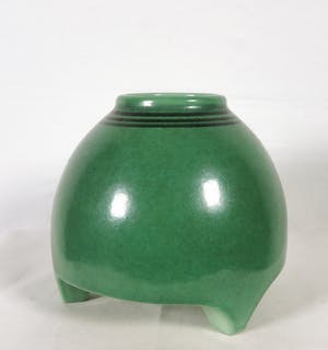 Kunstaardewerkfabriek Sint Lukas - ADCO en Cees Sluyter - Lot van drie aardewerken vaasjes kopen? Bied vanaf 50!