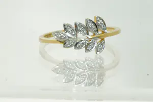 58 - 18 karaats bicolor gouden bladring met diamant ca 0.10 crt briljant kaufen? Bieten Sie von 170!