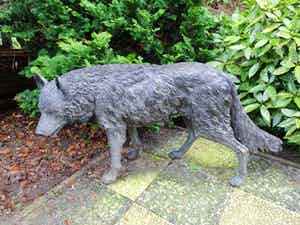 Brons (Onbekend) - Hond van bronzen verkocht voor € 450!