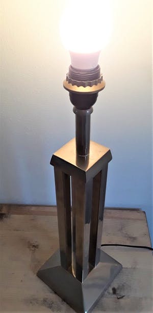 Curiosa - Regency massief/zware/robuuste tafel- dressoirlamp. Merk: Vermoedelijk Herda kopen? Bied vanaf 1!