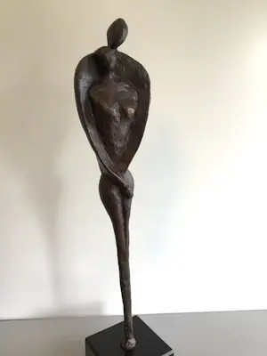 Jos Gielen - Sculptuur “ Twee levens in één gesmolten “ kopen? Bied vanaf 149!