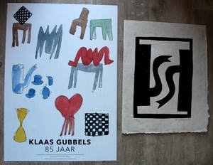Klaas Gubbels - Houtsnede: Zwarte kannen + gratis affiche Gubbels 85 jaar - 2013 kopen? Bied vanaf 295!