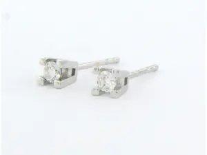 18k wit gouden solitair oorknoppen met briljant geslepen diamant tot. 0,18ct kopen? Bied vanaf 300!