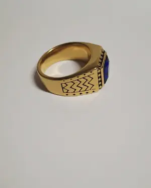 Nieuwe  ring voor heren, met vierkante blauwe Edelsteen . kopen? Bied vanaf 45!