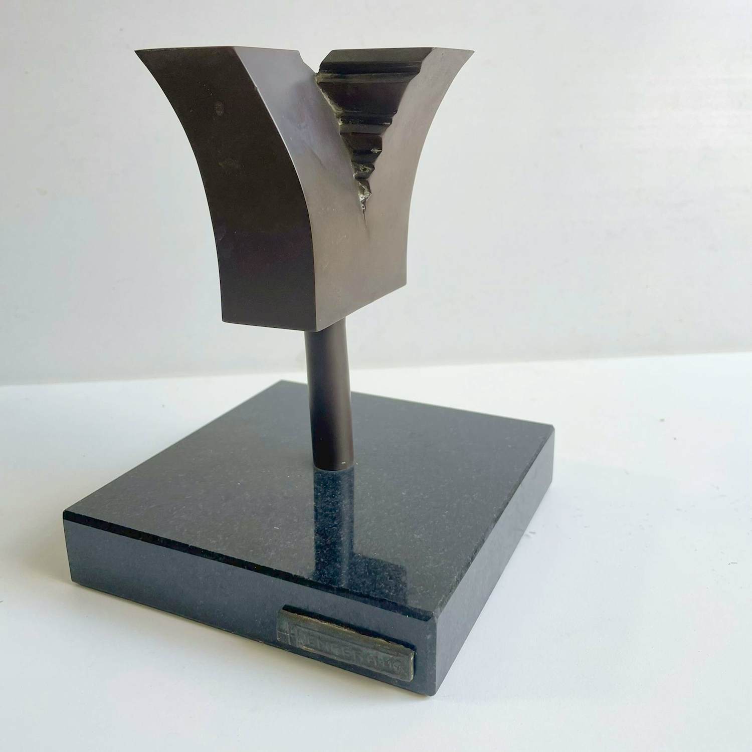 Harrie Lenferink - Abstract beeld kopen? Bied vanaf 99!