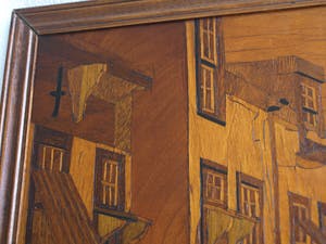 Curiosa - Houtsnijwerk / mozaïek , Stadsgezicht – ingelijst - oud kopen? Bied vanaf 1!