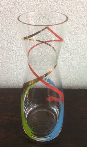 Corry Ammerlaan - Twee karaffen en twee wijnglazen kopen? Bied vanaf 30!