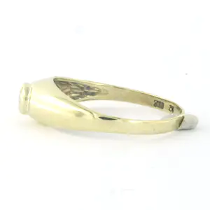 Gele BWG (333) ring bezet met diamant -ringmaat 17.75 (56) kopen? Bied vanaf 55!