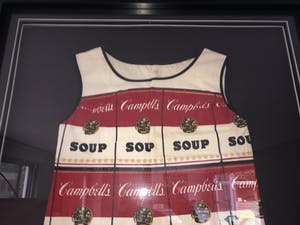 Andy Warhol - Souper Dress met signatuur kopen? Bied vanaf 3000!