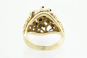 85 - Sierlijke 18 karaats geel-gouden fantasie ring met diep blauwe edelstenen kopen? Bied vanaf 330!