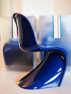 Verner Panton - Miniatuur Panton Chair verkocht voor € 45!