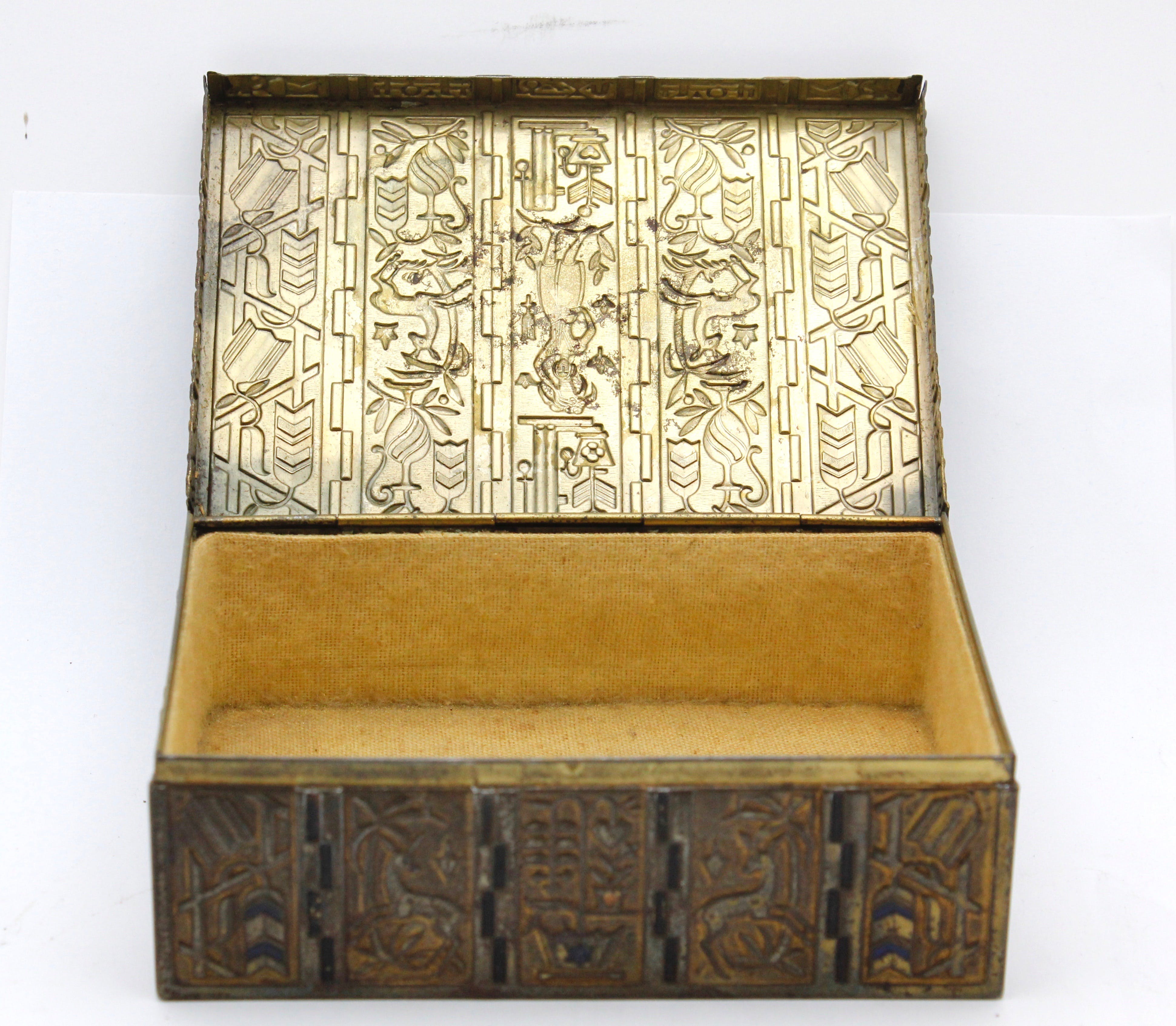 Eugen Schwemmle - voor Erhardt und Söhne - Geel koperen gepatineerde Art Deco doos kopen? Bied vanaf 19!