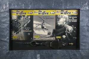 Jan Bollaert - Gemengde techniek op board, Sword - Ingelijst kopen? Bied vanaf 50!