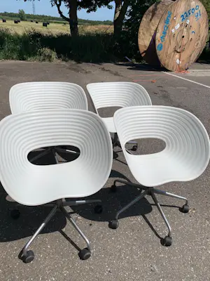 Vitra - 4 x Vitra Tom Tac draaistoelen by Ron Arad uit 1999 kopen? Bied vanaf 600!