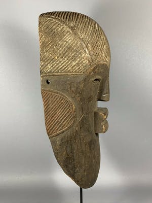 Luba - 200604 - Tribal used African mask from the Luba - Congo. kopen? Bied vanaf 45!