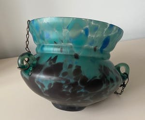 Niet of onleesbaar gesigneerd - Art Deco gemarmerde satijn glazen hangplanter kopen? Bied vanaf 1!