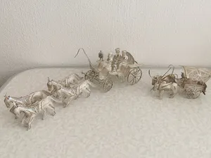 Zilver - 925 - Filigrain Paardenkoets & Ossenwagen - Java Indonesië - midden 20e eeuw kopen? Bied vanaf 95!