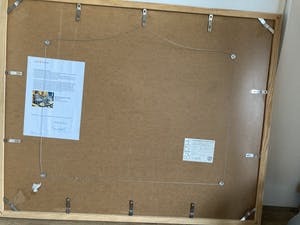 Marcel Schellekens - Kleurenlitho ‘Twee Stoelen’ kopen? Bied vanaf 120!