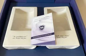 Plateelbakkerij Schoonhoven - Kunstaardewerken Suiker en melkhouder ontwerp Johan Huijzer kopen? Bied vanaf 28!