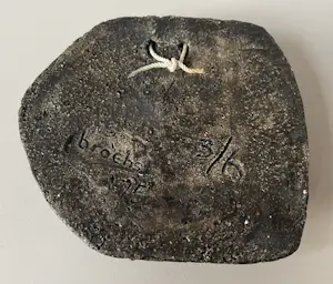 Cees Broehs - Keramische wandtegel uitgevoerd in brons glazuur - oplage 3/6 kopen? Bied vanaf 50!