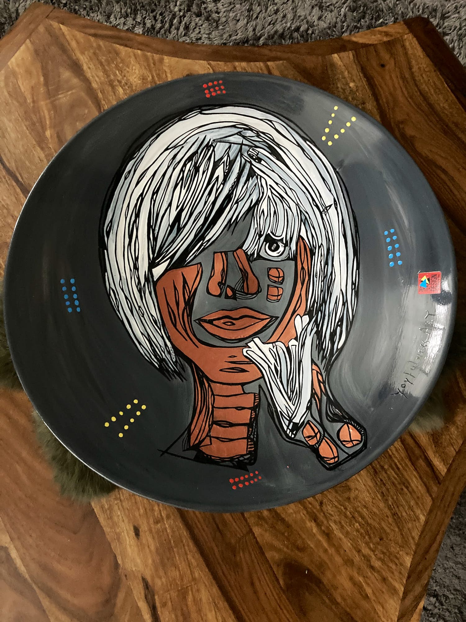 Marianne Bey - Girl in Grey verkocht voor € 50!