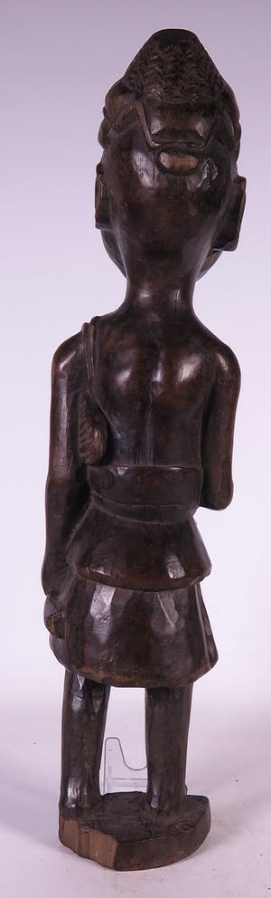 Kuba - Mannelijk houten beeld van krijger kopen? Bied vanaf 1!