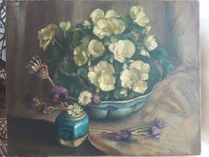 Jan den Hengst - stilleven met bloemen in gemberpotje en aardewerk schaal kopen? Bied vanaf 50!