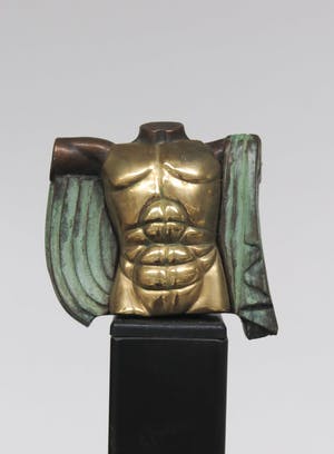 AcheterMiguel Berrocal - Klein beeld van brons met 24k verguld front, Eros voor Les Beaux Arts? Enchérissez de 120!