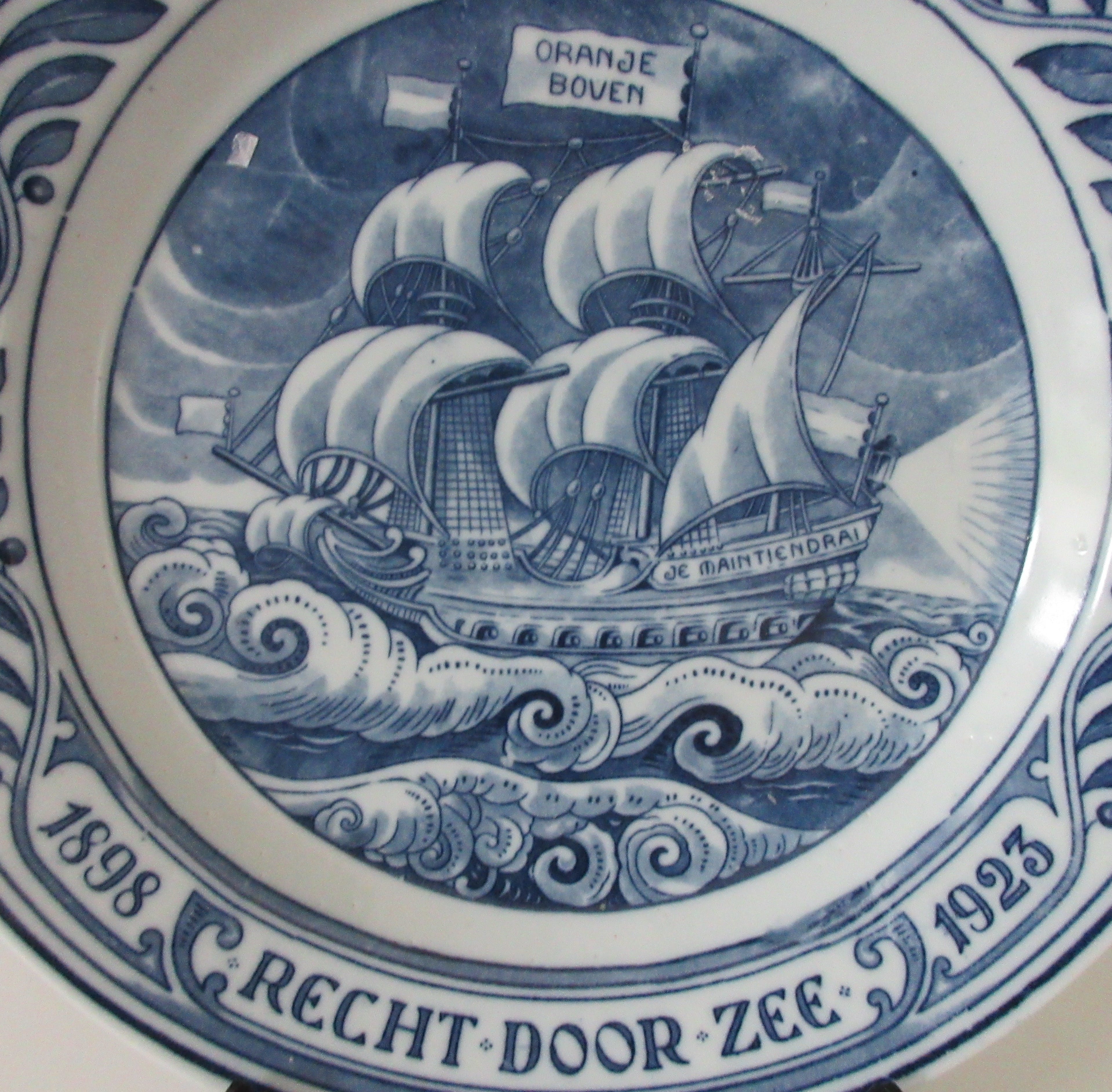 Firma Regout & Co - & Mosa Maastricht - Twee wandborden kopen? Bied vanaf 1!